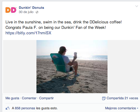 semana del tiburon dunkin donuts selfie